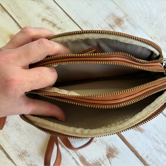 VALENTINA Genuine Leather purse Multi Zipper Crossbody Bag navy blue brown EUC - Picture 6 of 15